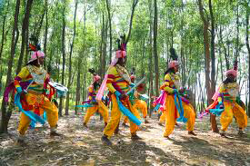 Birhor tribal nomadic dancers Jharkhand